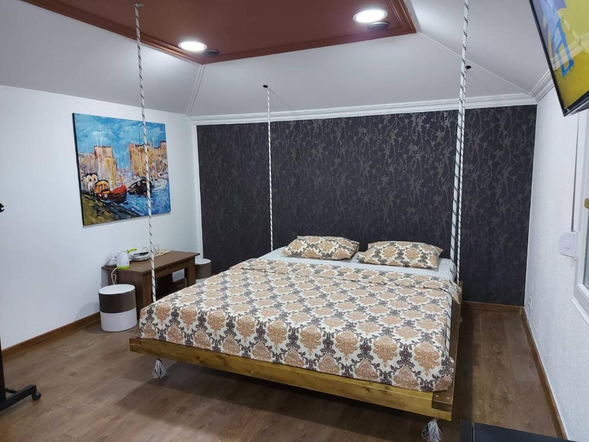 Mistik Secret Apartments Ягодина Екстериор снимка